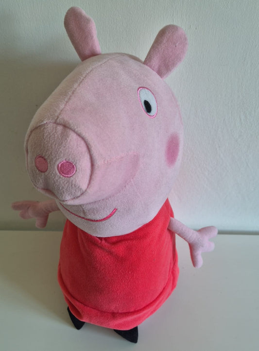 Zachte Peppa Pig knuffel in rode jurk – pluche speelgoed voor peuters en kleuters
